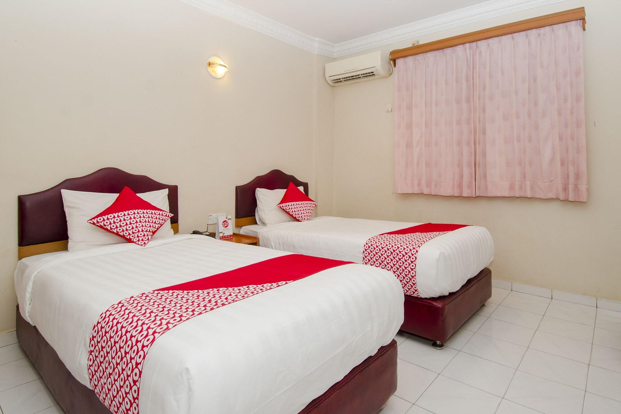 Halim Hotel Tanjung Pinang Εξωτερικό φωτογραφία