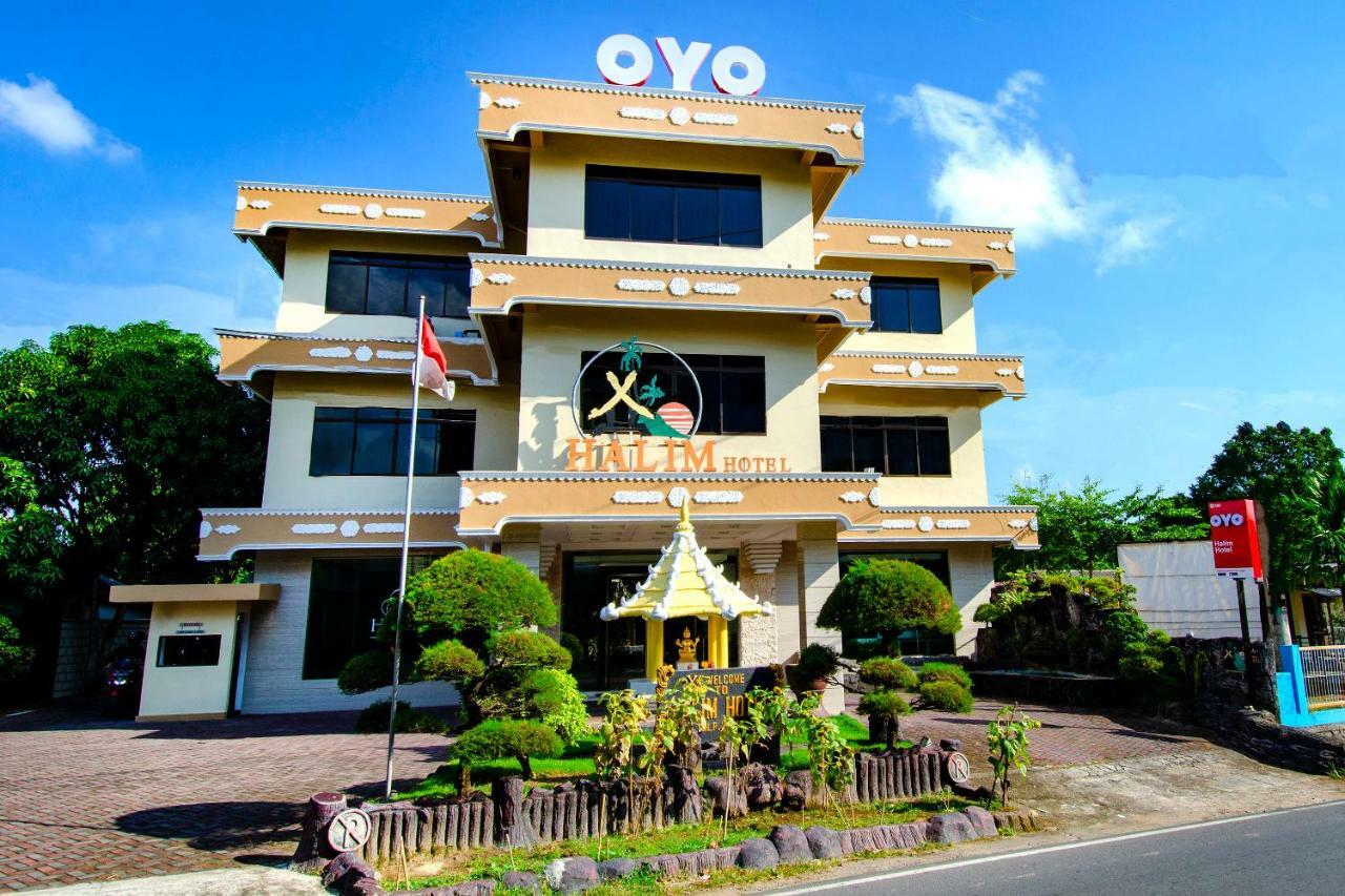 Halim Hotel Tanjung Pinang Εξωτερικό φωτογραφία